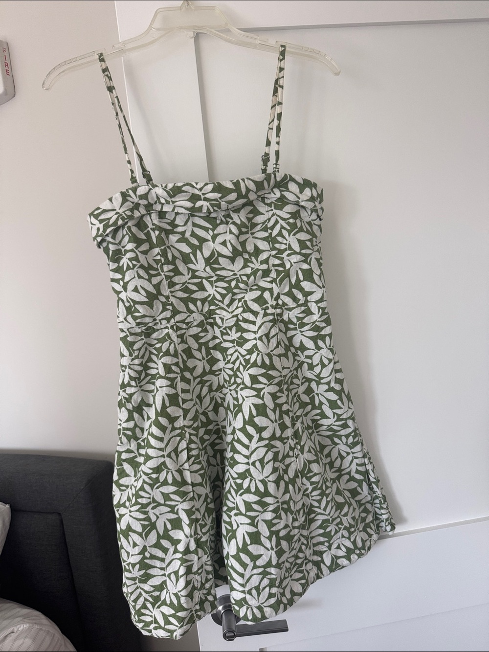 Abercrombie & Fitch Olive and White Leaf-Print Spaghetti Strap Mini Dress